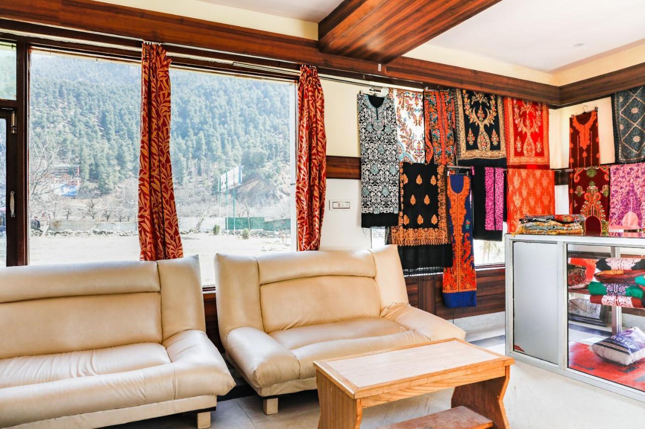 Pahalgam Retreat Hotel Bagian luar foto